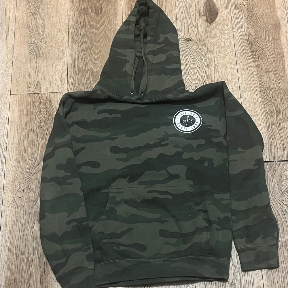 Camouflage Pullover Hoodie with Chest Emblem - Green Camo